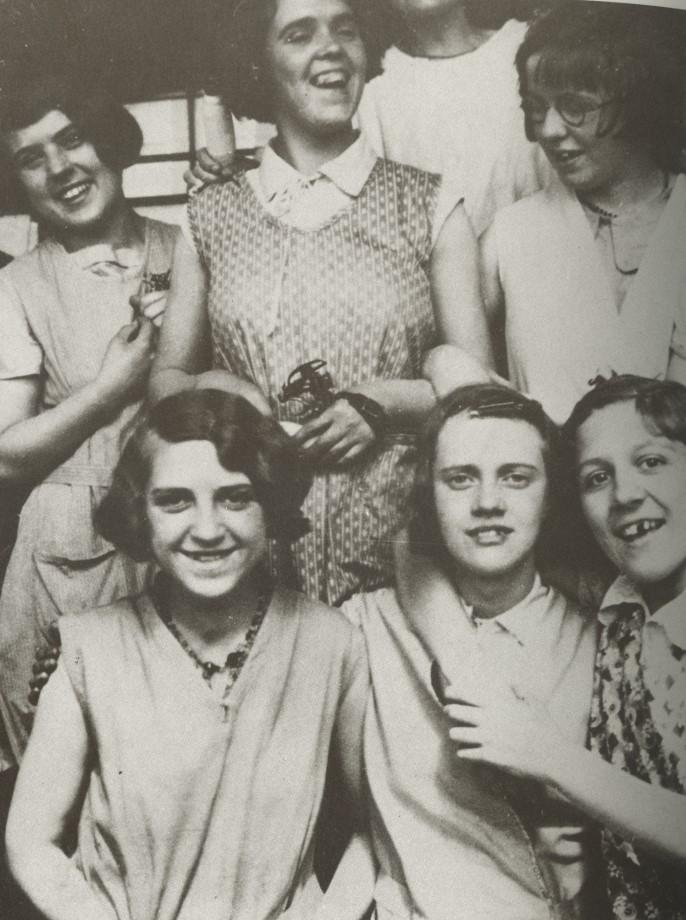 Mill Girls from MAY MILL 1930's Mill Girls from MAY MILL 1930's