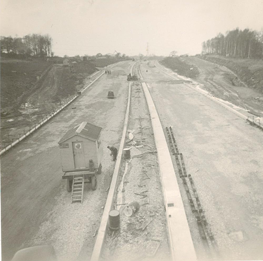 26-04-1964.M6 construction by Sir Alfred McApine & Son Ltd. 26-04-1964.M6 construction by Sir Alfred McApine & Son Ltd.