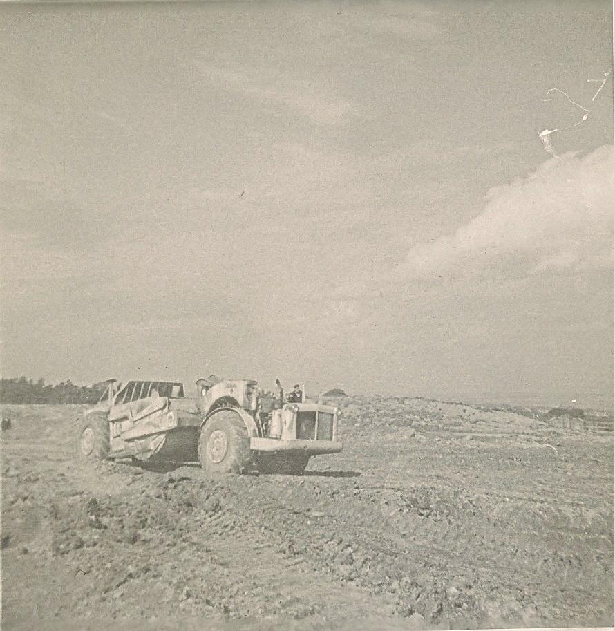 Earthmoving in Winstanley Park-29-09-1961 Earthmoving in Winstanley Park-29-09-1961