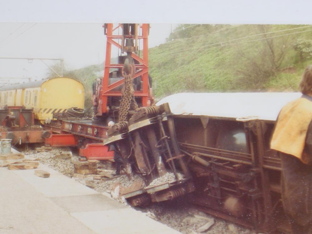 Derailment at Hadfield. Derailment at Hadfield.