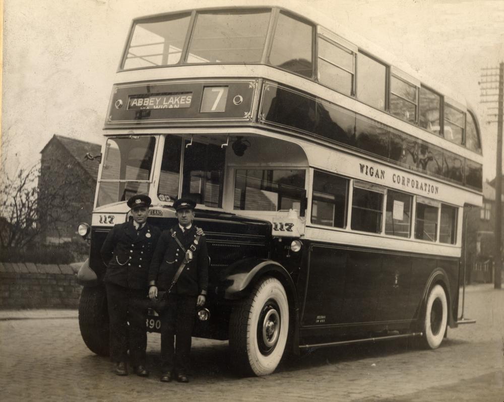Bus at  Abbey Lakes 1938