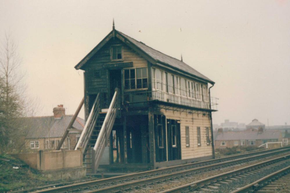 Burnt out signal box november 1984 Burnt out signal box november 1984