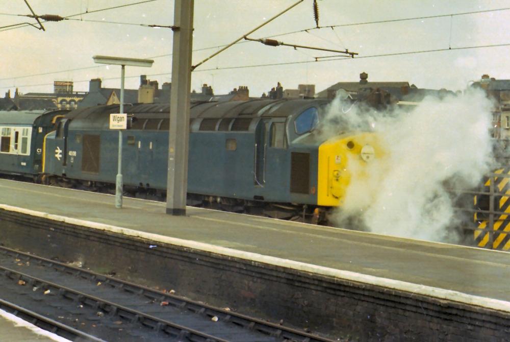 Class 40 40018 Class 40 40018