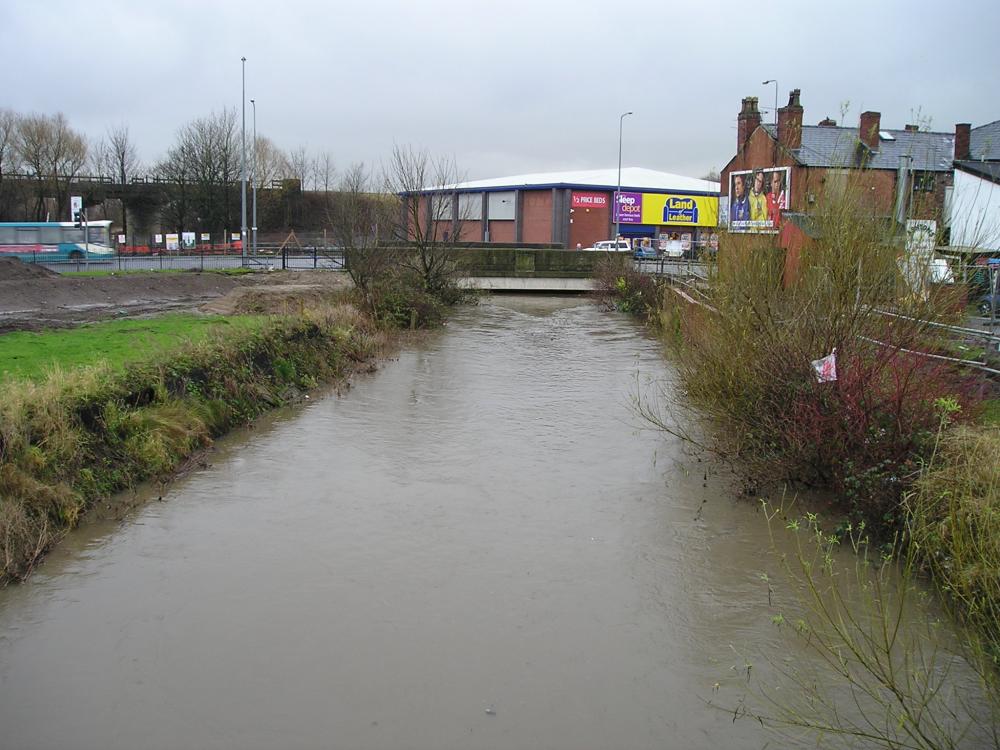 16-01-2008.Adam Bridge & flooded River Douglas.