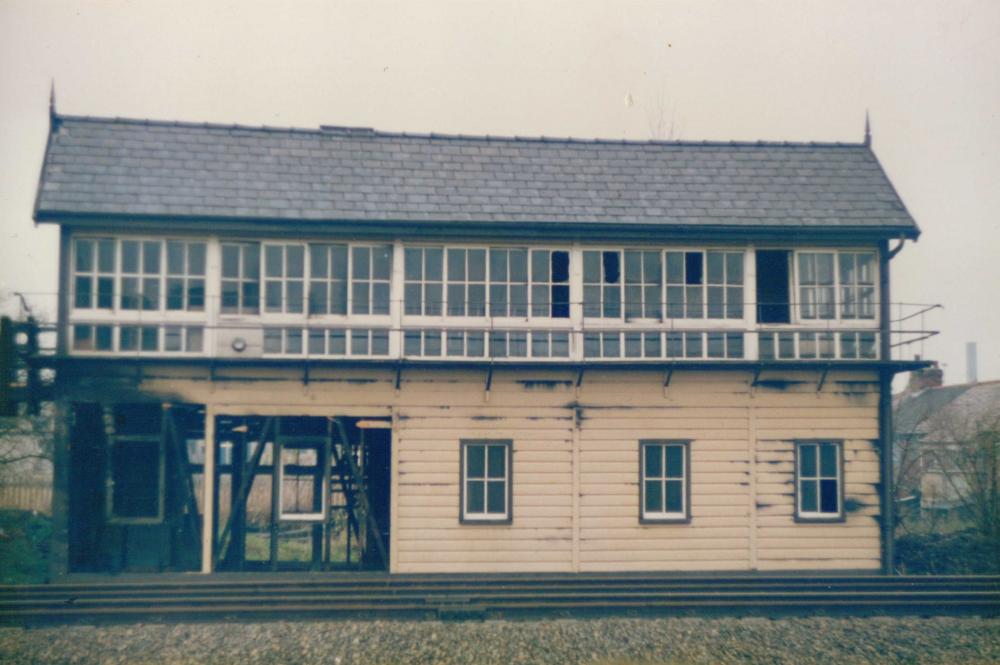 Burnt out signal box november 1984 Burnt out signal box november 1984