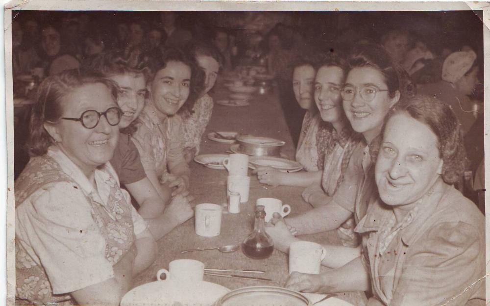 Eckersley Mill Girls Eckersley Mill Girls
