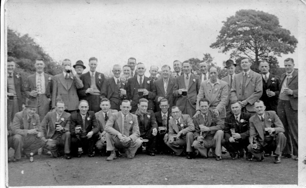 Wigan Corporation Bowling club. Drivers and other staff. C.1949