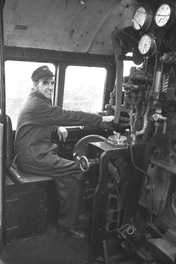 Driver Ralph Kearsley on 80079, Bold 1980. Driver Ralph Kearsley on 80079, Bold 1980.