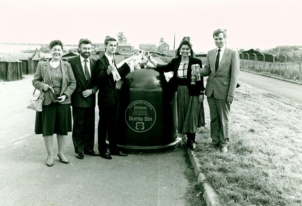 Opening of tip and bottle bank Opening of tip and bottle bank