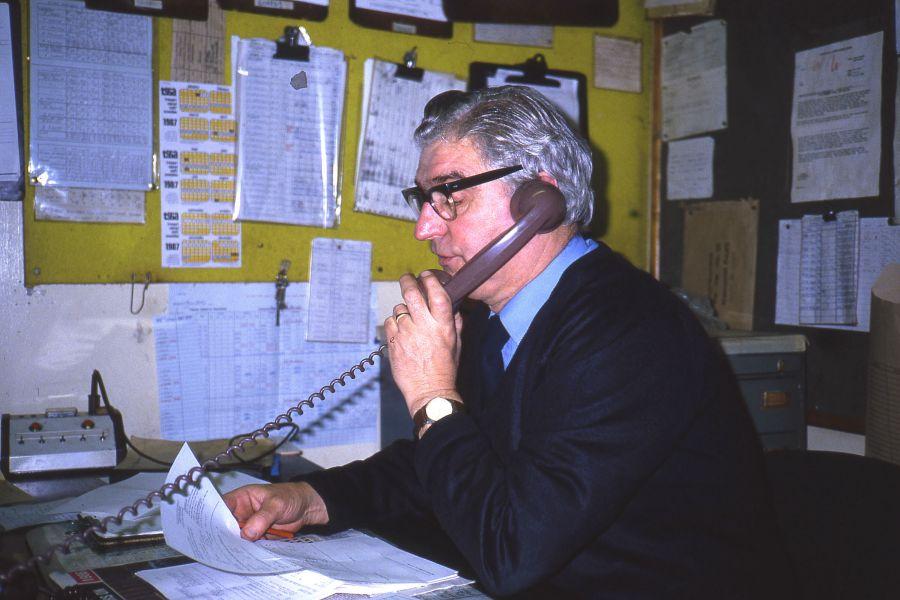 Wigan Wallgate supervisor Ronnie Woods, January 1987. Wigan Wallgate supervisor Ronnie Woods, January 1987.