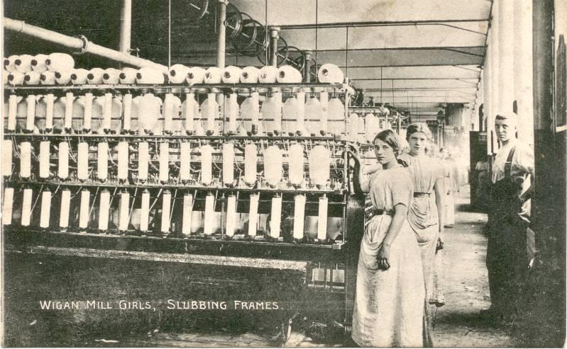 Wigan Mill Girls, Slubbing Frames. Wigan Mill Girls, Slubbing Frames.