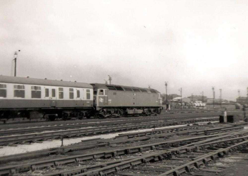 Southbound Express At Springs Branch 1969 Southbound Express At Springs Branch 1969
