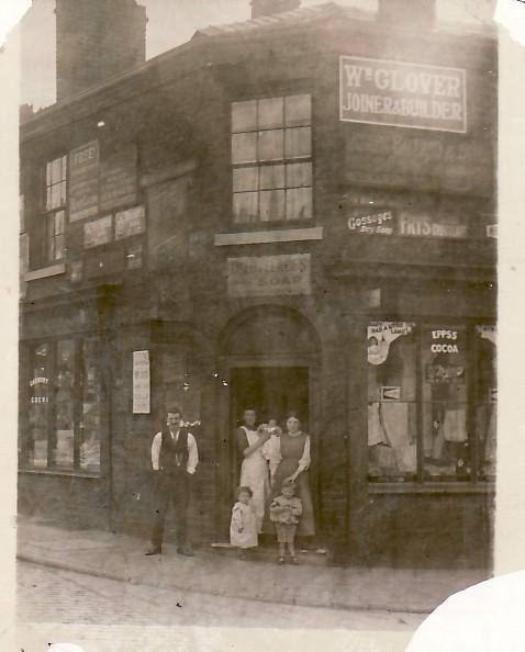 Hill's grocers shop, 80 Caroline Street,Wigan. Hill's grocers shop, 80 Caroline Street,Wigan.