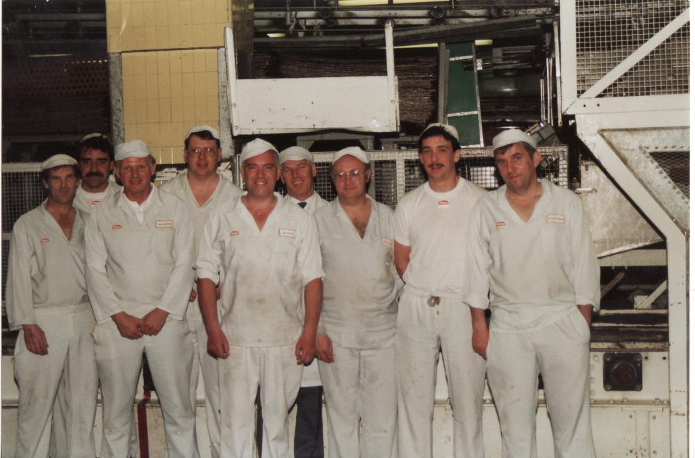 SOUPS BUSSE LOADER NIGHT TURN CREW SOUPS BUSSE LOADER NIGHT TURN CREW