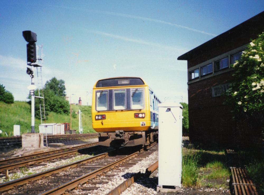 Southport service Passing Wallgate Signal Box 1988 Southport service Passing Wallgate Signal Box 1988