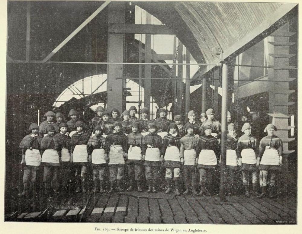 Wigan Girls in France Wigan Girls in France