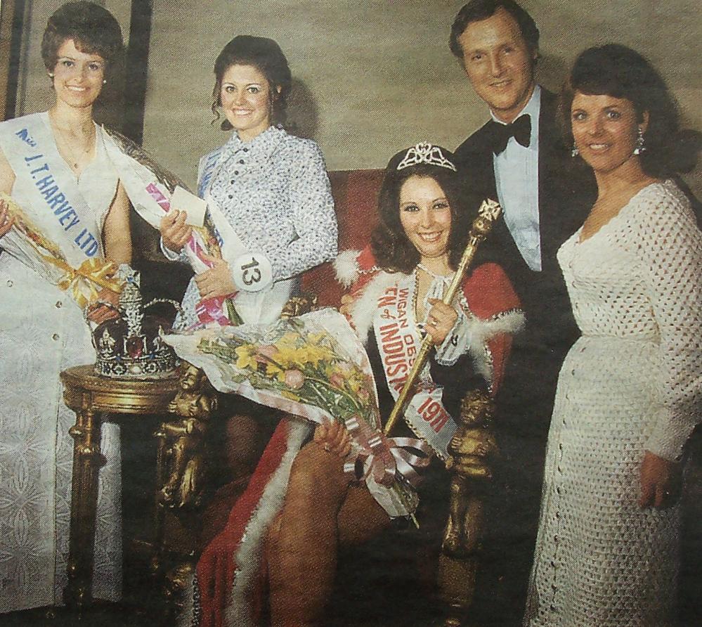Wigan Observer Queen of industry 1971 Wigan Observer Queen of industry 1971