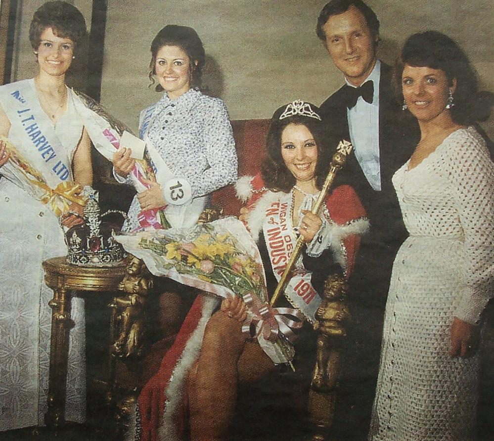 Wigan Observer  Queen of industry 1971