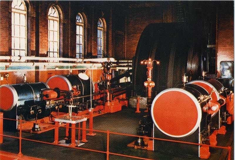 Trencherfield Mill engine. Trencherfield Mill engine.