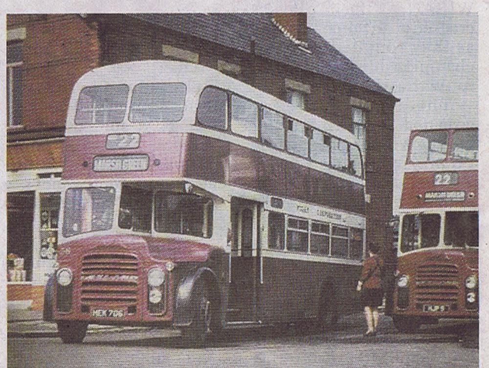 1960's buses at Norley Hall 1960's buses at Norley Hall