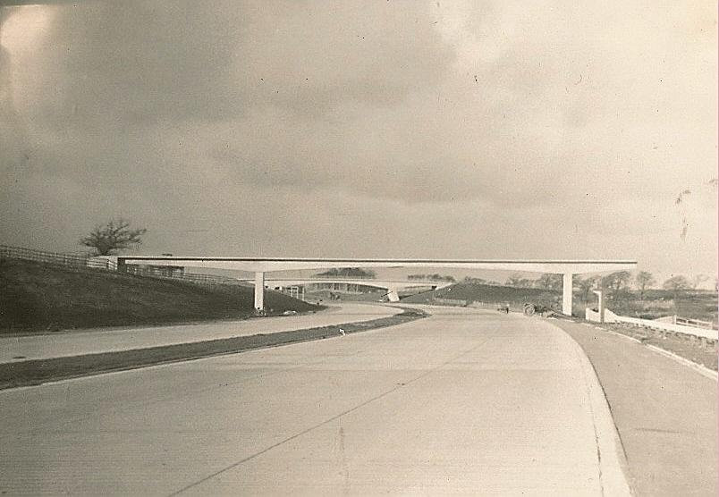 Nans Nook footbridge -close to Forton Services 27-11-1964. Nans Nook footbridge -close to Forton Services 27-11-1964.