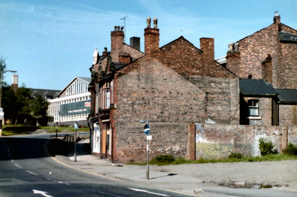 BOTTOM OF SCHOLES BOTTOM OF SCHOLES