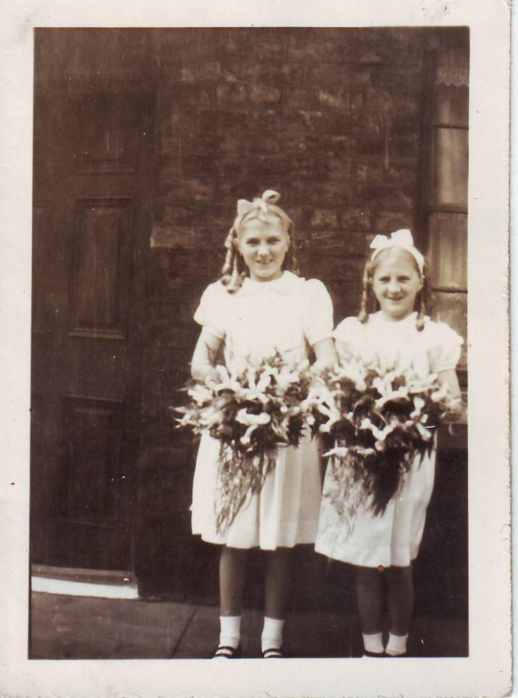 My grandmother Jennie Fairbrother with her sister Elizabeth Fairbrother