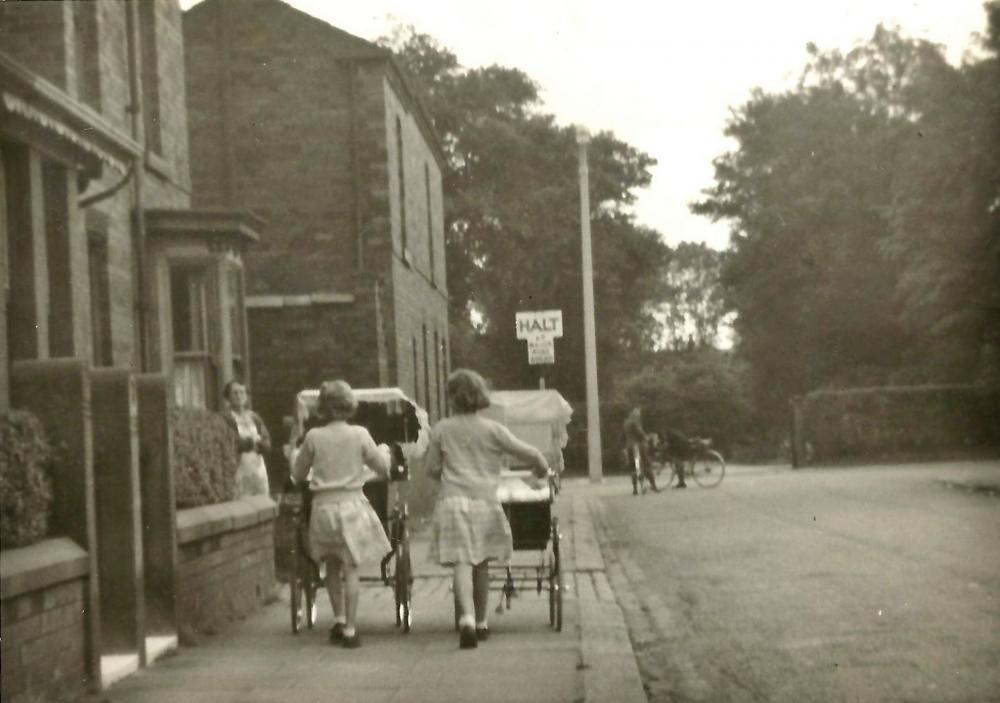 Manor Street, Newtown