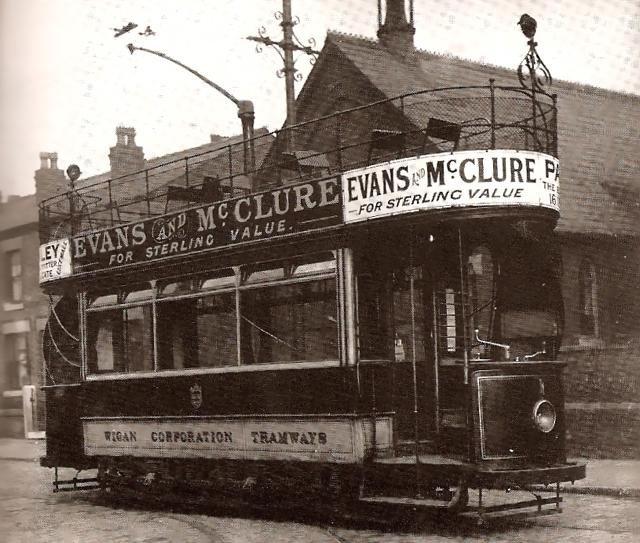 Tram on Woodhouse Lane 1901 Tram on Woodhouse Lane 1901