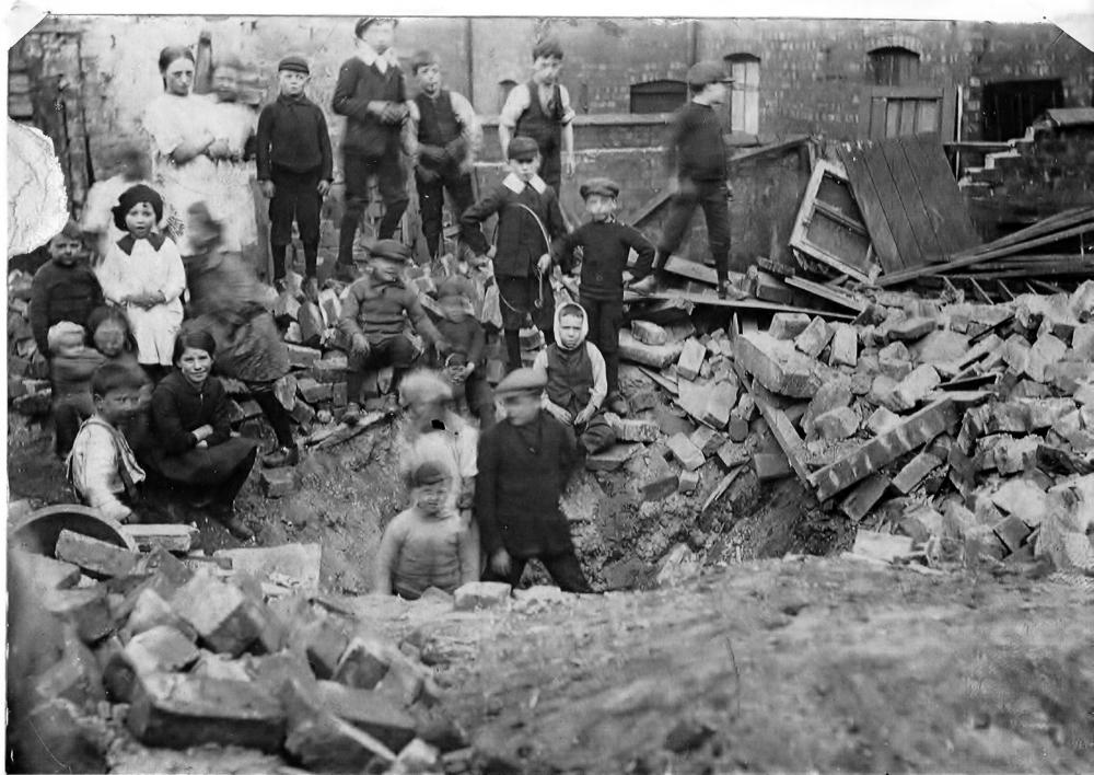 Devastation of Cecil St WW1 1918