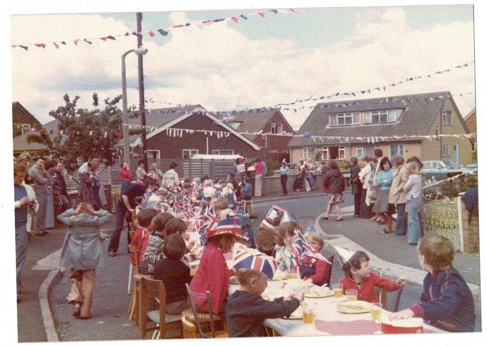 JUBILEE CELEBRATIONS JUNE 7th 1977  (2)