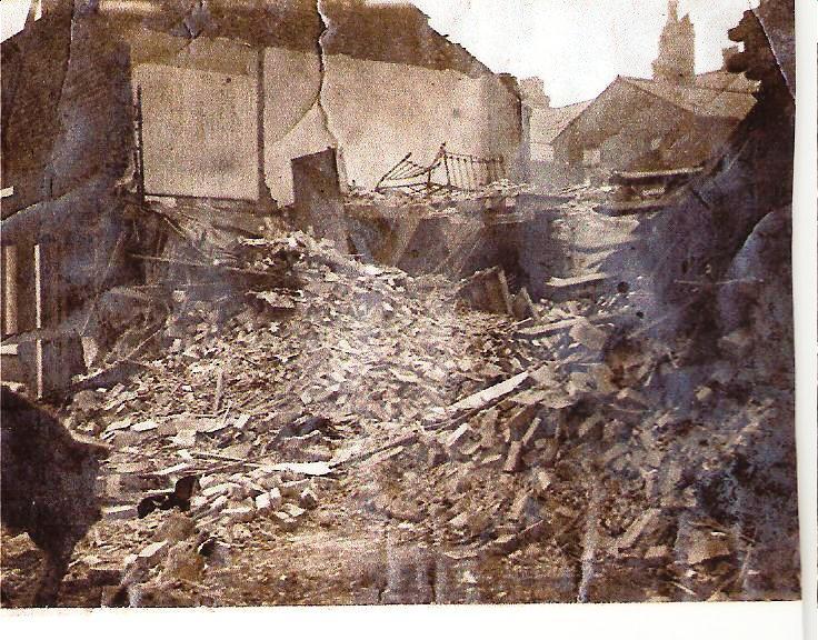 Crater in Leader Street after WW1 zepellin raid