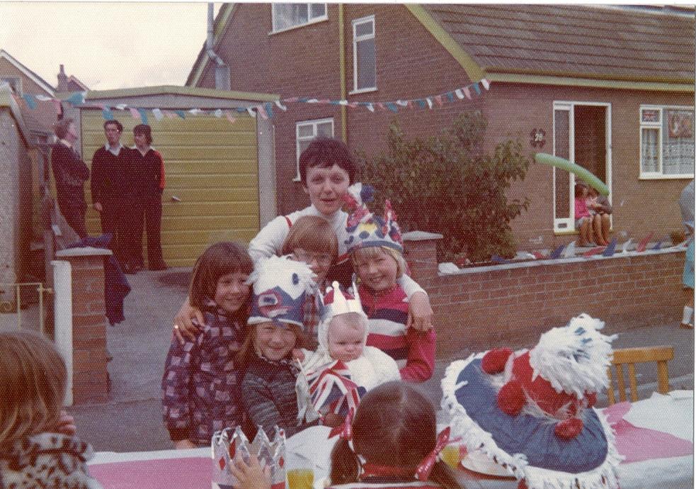 JUBILEE CELEBRATIONS JUNE 7th 1977 (3) JUBILEE CELEBRATIONS JUNE 7th 1977 (3)