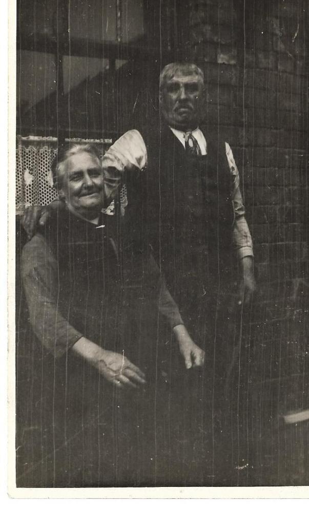 Great Grandparents William and Mary Halliwell Great Grandparents William and Mary Halliwell