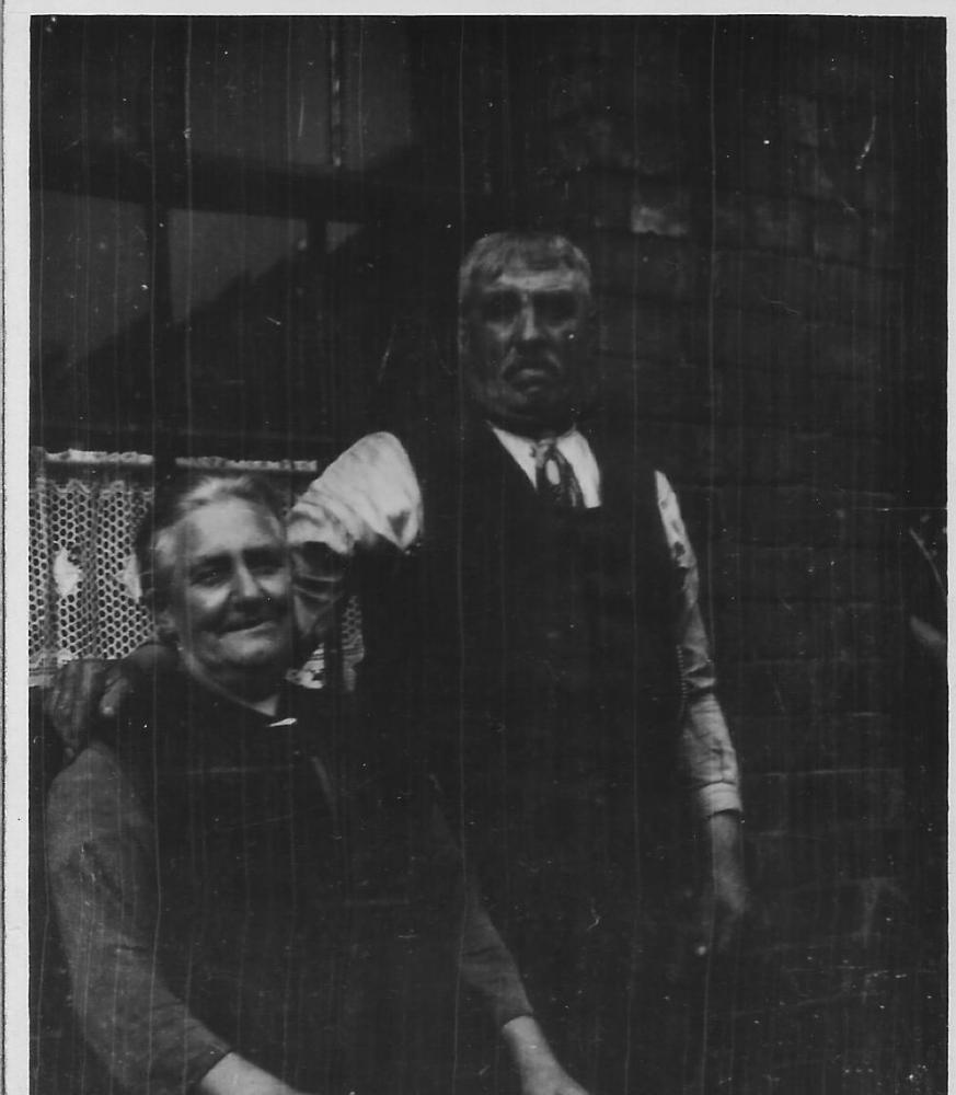 Great Grandparents William and Mary Halliwell Great Grandparents William and Mary Halliwell