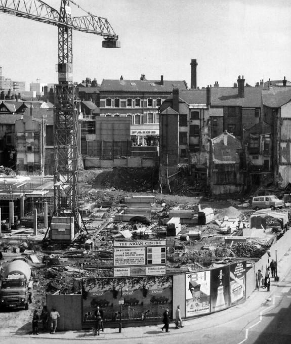 Demolition of the market hall Demolition of the market hall