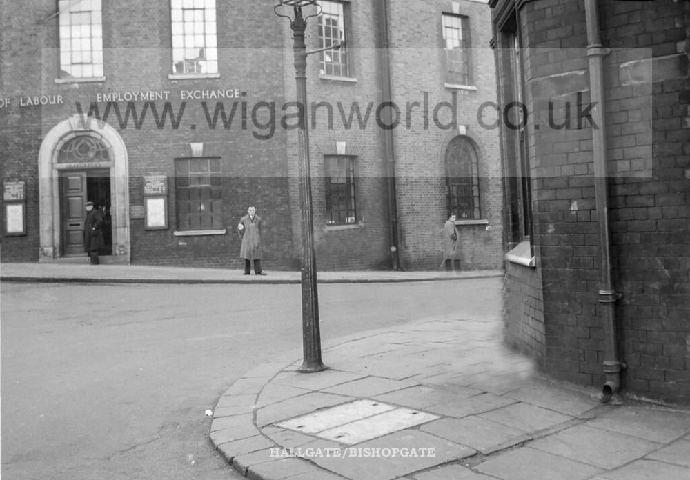 LABOUR EMPLOYMENT EXCHANGE 1952 LABOUR EMPLOYMENT EXCHANGE 1952