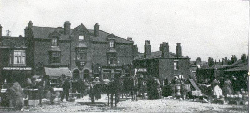 A corner of the Market Square, 1914. A corner of the Market Square, 1914.