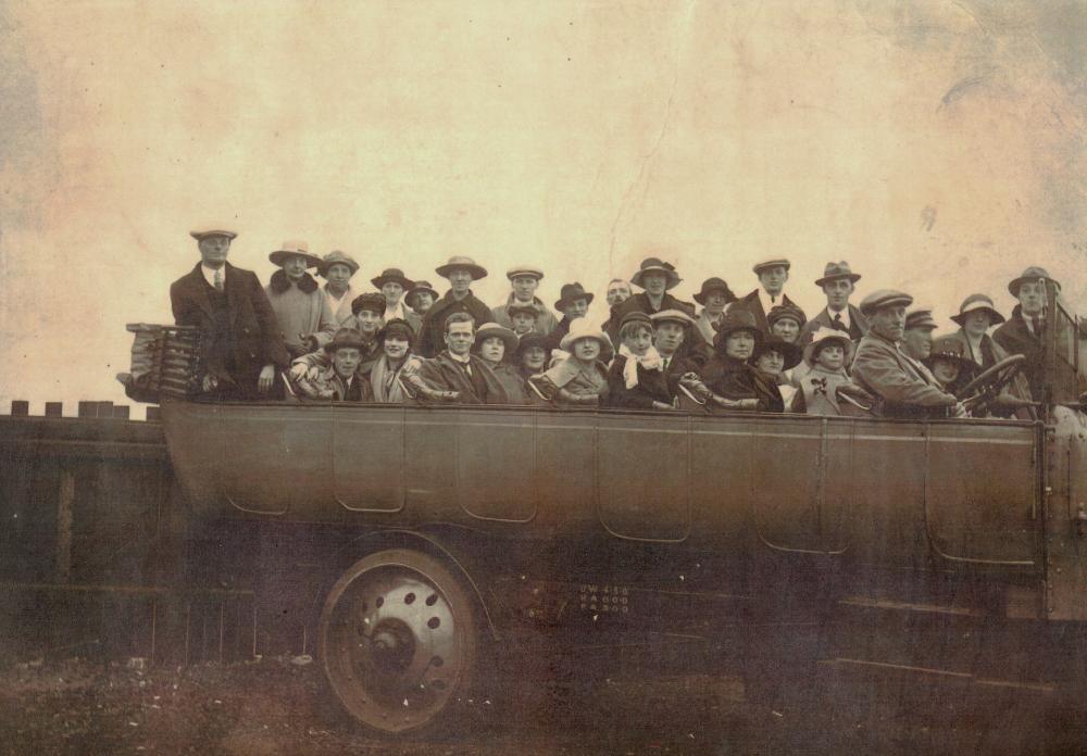 A PLATT BRIDGE CHARABANC OUTING A PLATT BRIDGE CHARABANC OUTING