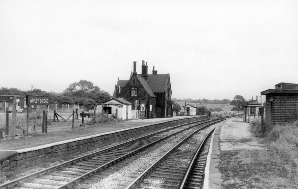 Appley Bridge Station Appley Bridge Station