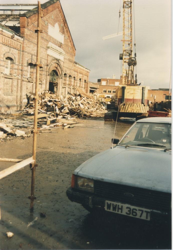 Demolition of the Market Hall 2 Demolition of the Market Hall 2