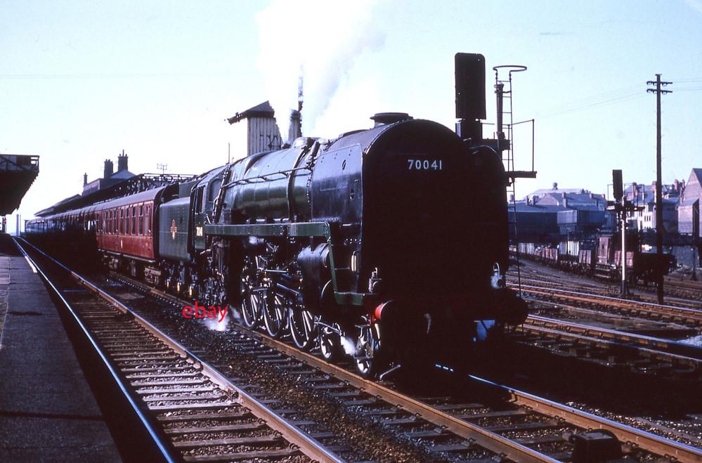 70041 "SIR JOHN MOORE" 1966 70041 "SIR JOHN MOORE" 1966