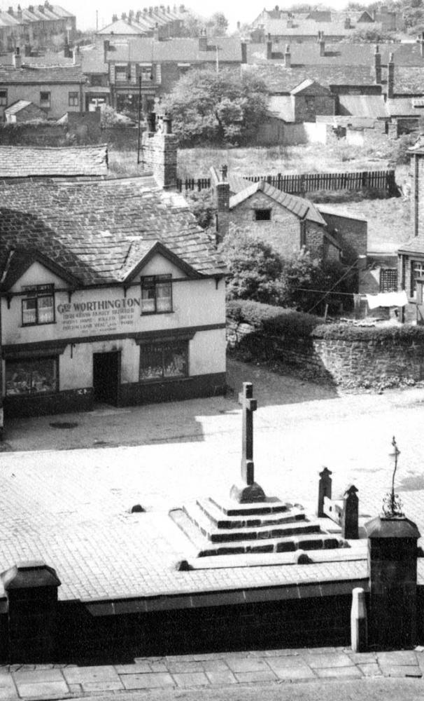 Market Street, Standish