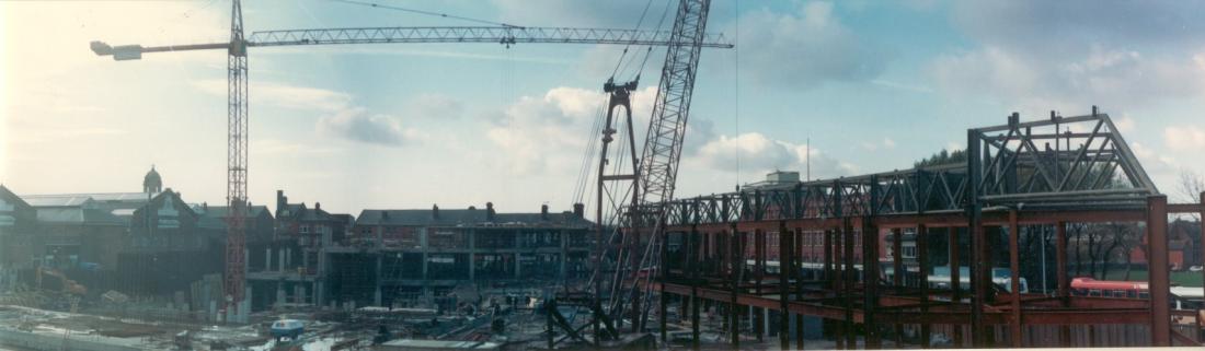 Construction of The Galleries.