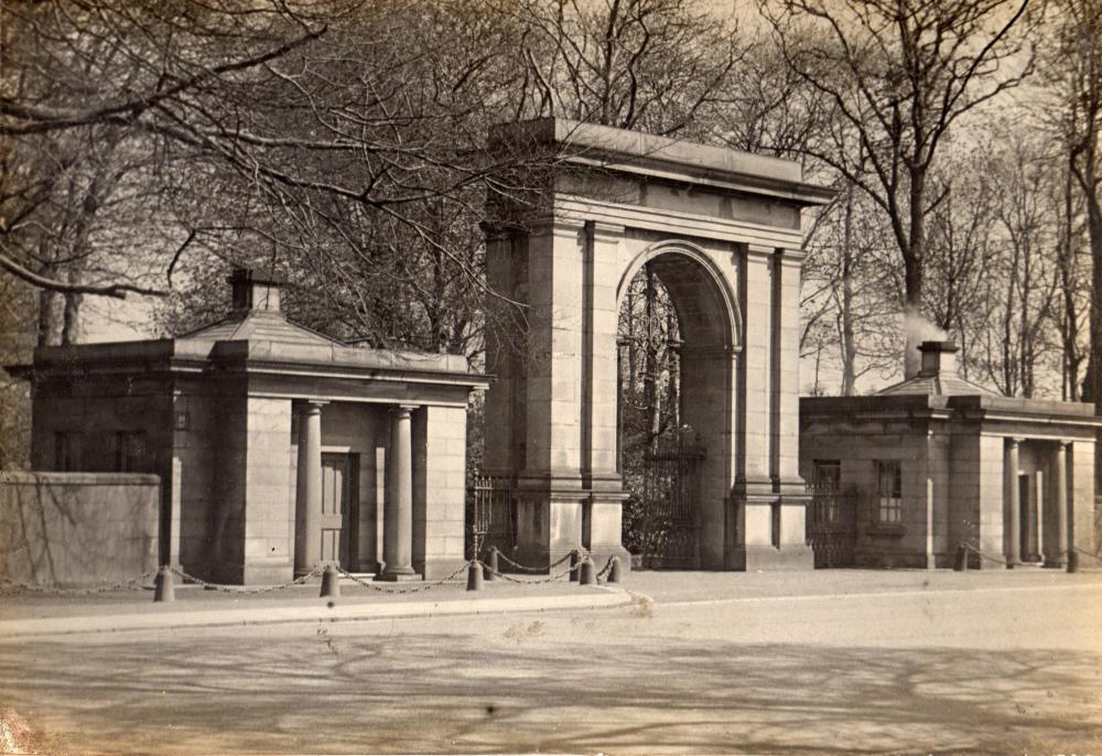 Plantation Gates Plantation Gates