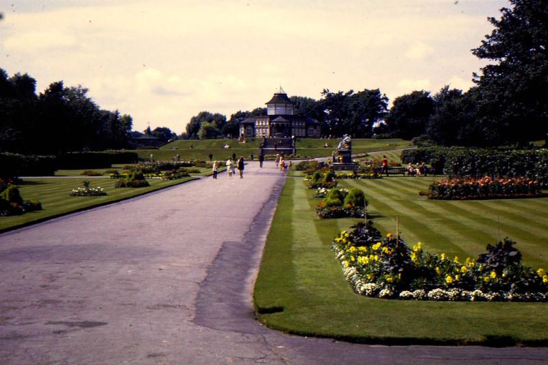 Mesnes Park May 1974 Mesnes Park May 1974