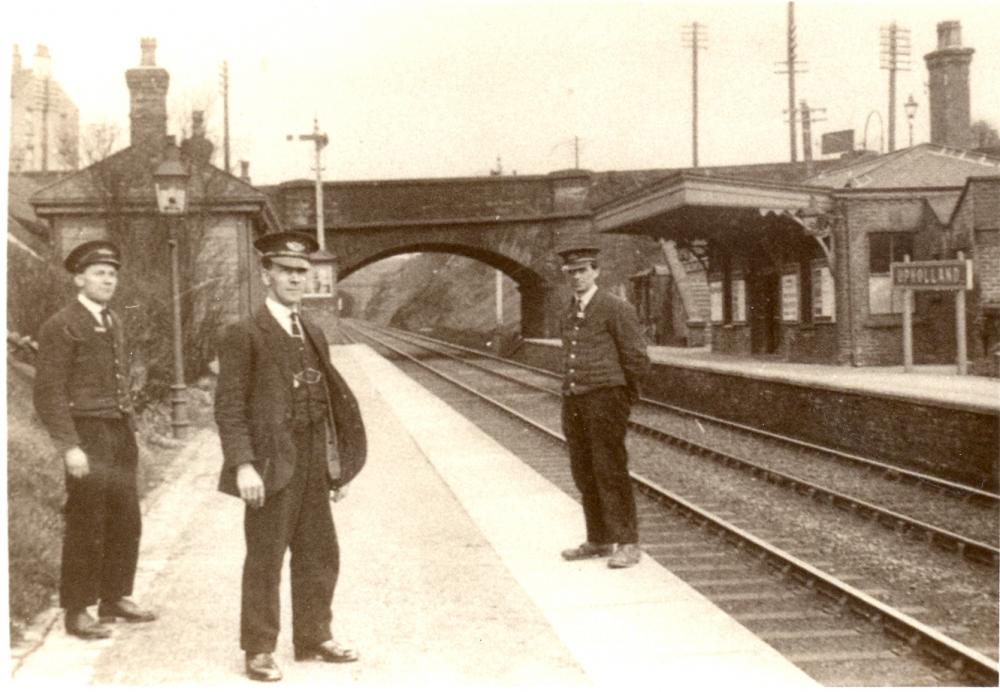 UpHolland Railway Station