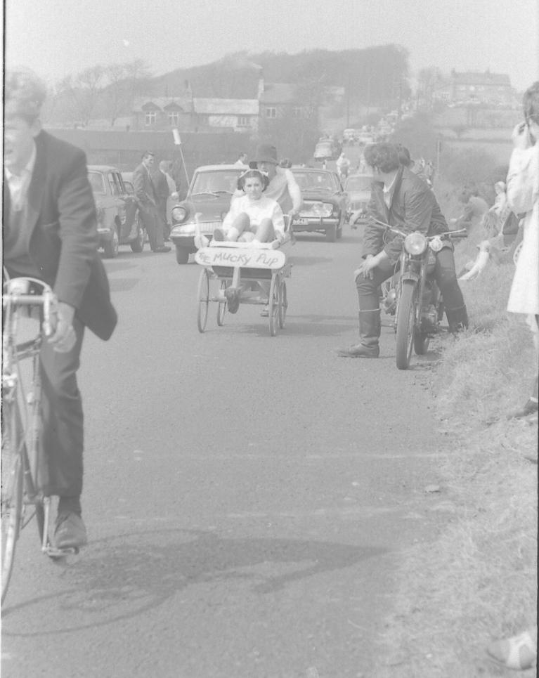 Charity Fun Run Ashurst Beacon road 1960's Charity Fun Run Ashurst Beacon road 1960's