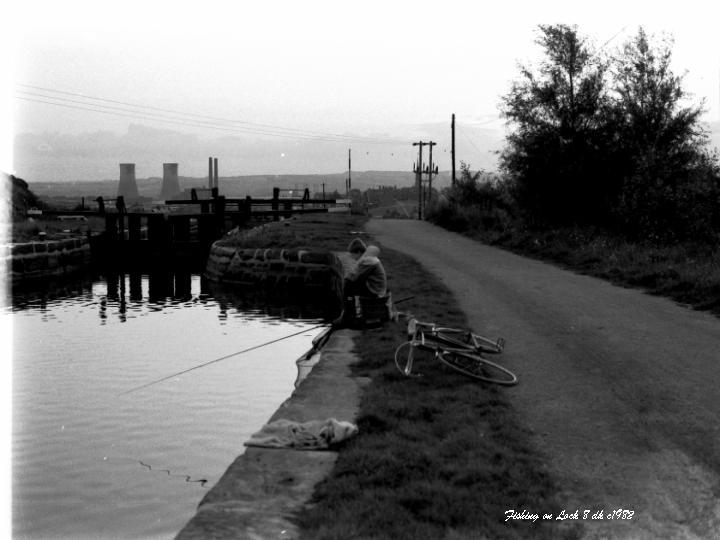 Fishing on lock no8 Higher Ince