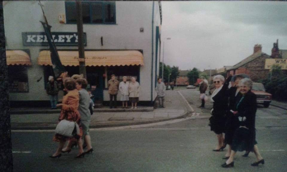 OFF LICENCE